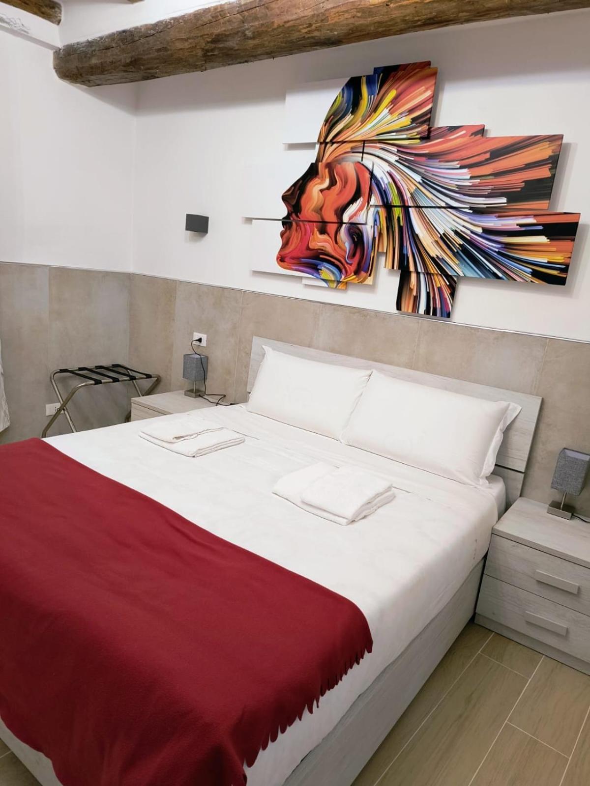 50 Tourist House Bologna - Pratello - Self Check-In Apartment Bagian luar foto