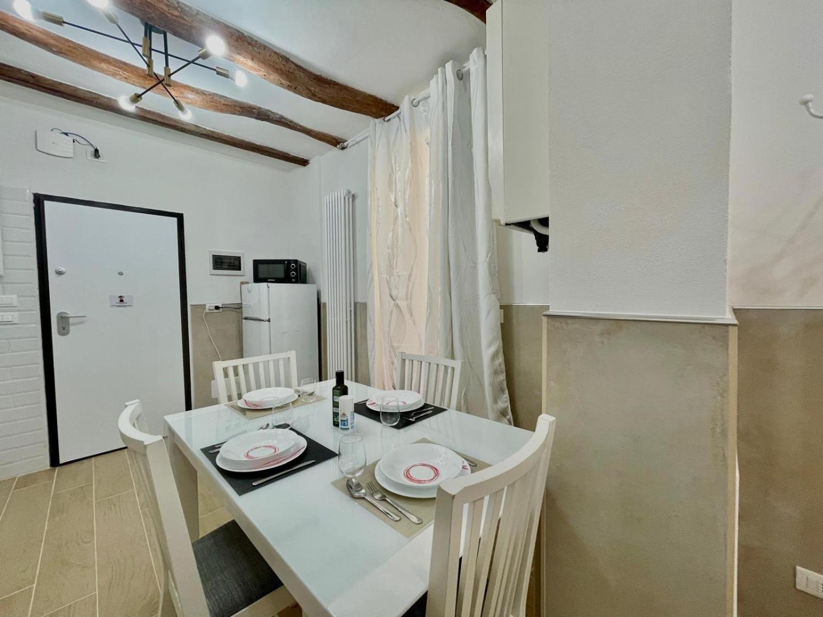 50 Tourist House Bologna - Pratello - Self Check-In Apartment Bagian luar foto
